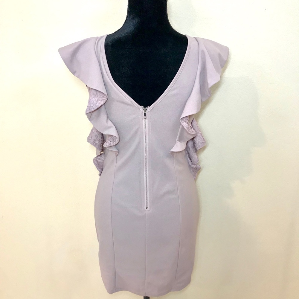 RARE RUFFLE DRESS - Picture 5 of 7